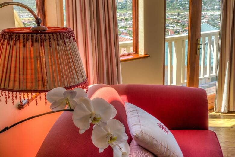 Hostal Tranquility Guest House