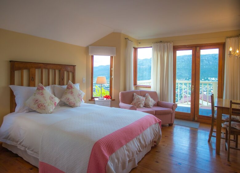 Hostal Tranquility Guest House