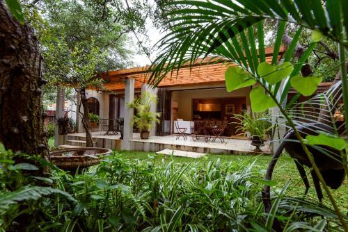 Lodge Khaya Ndlovu Manor House