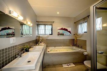 Hostal Mariner Guesthouse