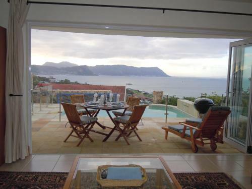 Apartamentos False Bay Lodge