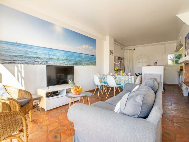 Apartment Bleu Azur (pog105)