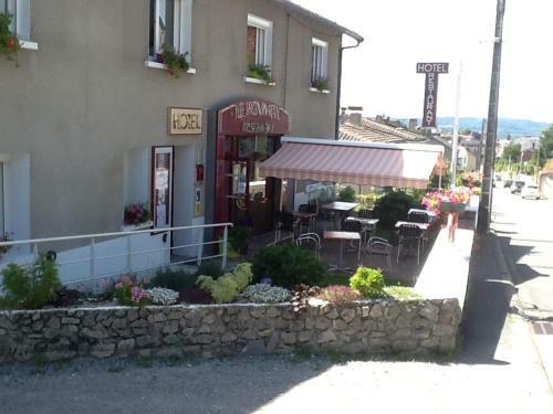 Hotel H�tel Le Pommeil