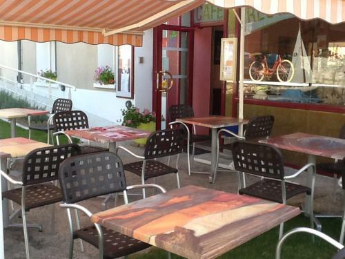 Hotel H�tel Le Pommeil