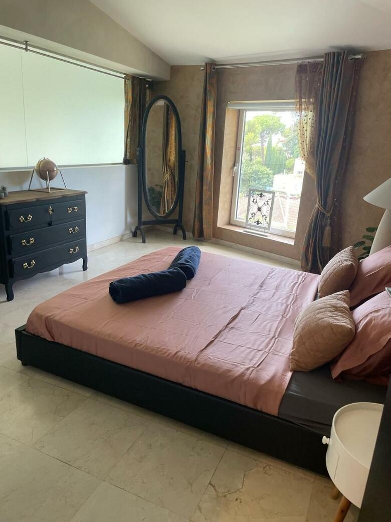 Hostal Villa Saint Jean
