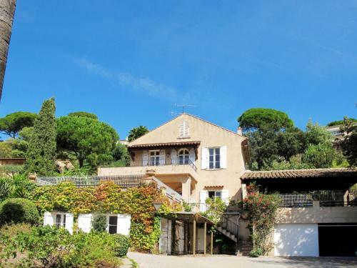 Holiday Home Gustal (max105)