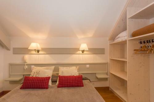 Hotel Logis H�tel Etchema�t�