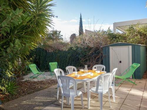 Holiday Home Le Clos St Cyr