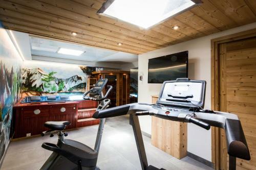 Chalet Base Camp