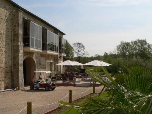 Hotel Abbaye Du Golf De L�signy