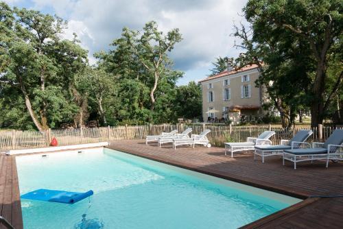 Bed & Breakfast Le Domaine De Lugazaut