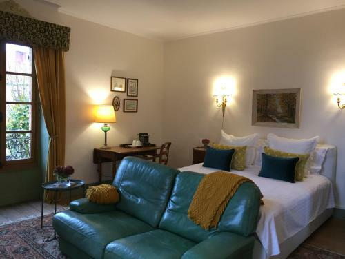 Hostal La Grenouille Noire