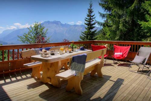 Chalet Tekoa - Ovo Network