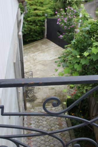 Tj Hostel
