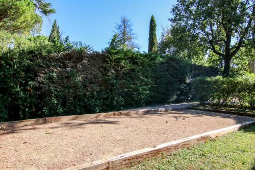 Villa Garden