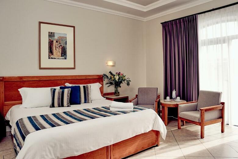 Hotel Paradise Bay