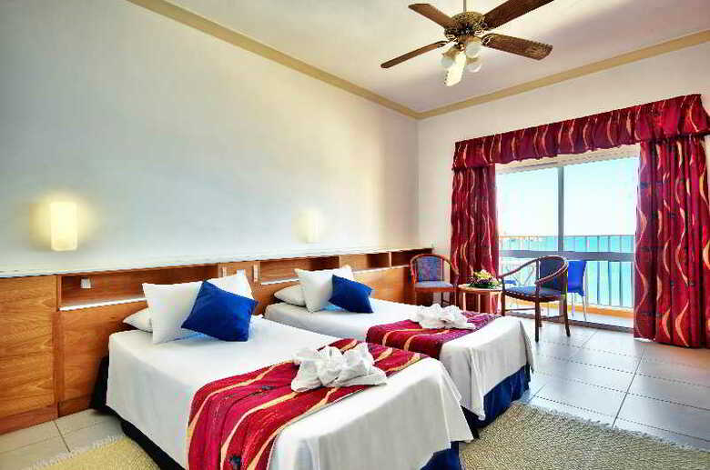 Hotel Paradise Bay