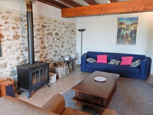 Holiday Home Maison De Vacances - R�milly