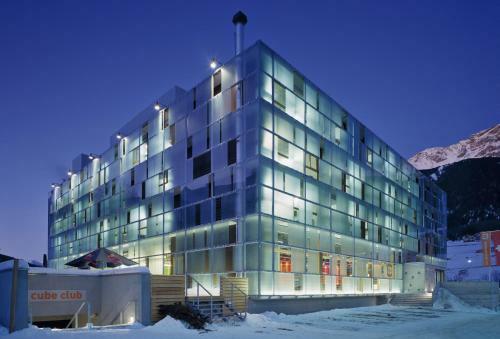 Hotel Cube Savognin