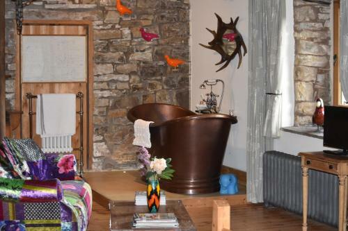Bed & Breakfast Low Mill Guesthouse