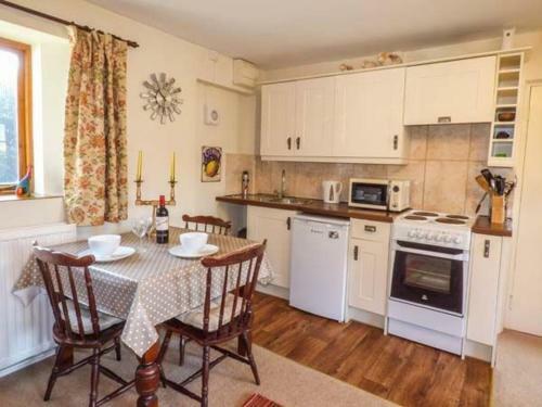 Cwm Caeth Cottage