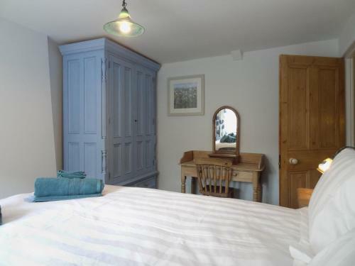 Fiddlesticks Cottage, Beaminster
