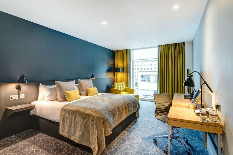 Apex City Of Bath Hotel