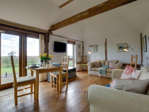 Holiday Home Acorn Barn