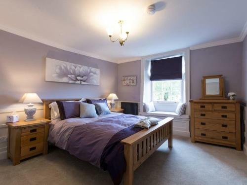 Beverley Minster House