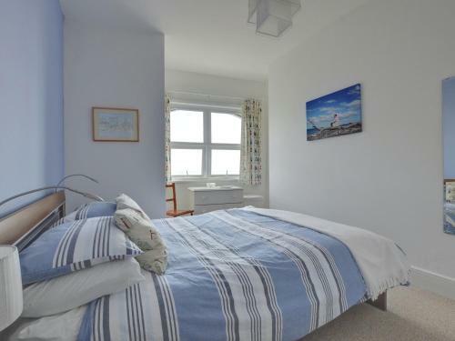 Panoramic Apartment In Bexhill Kent With Balcony