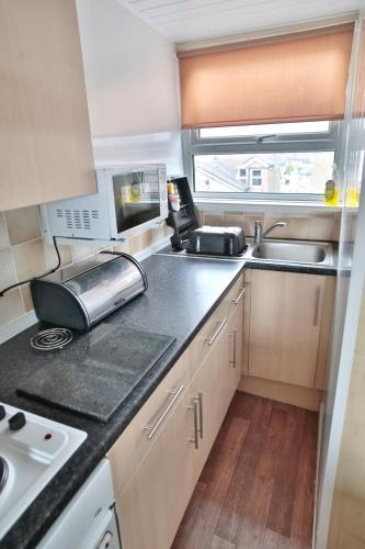 Lynton Apartments