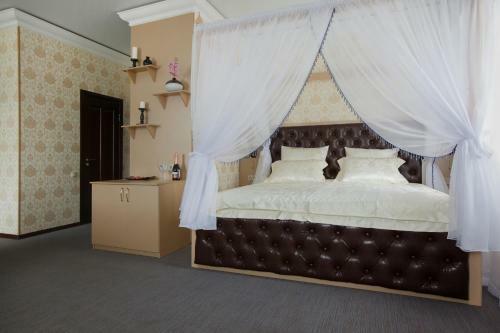 Regina Petrovsky Hotel