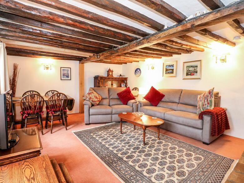 Hollyhedge Cottage
