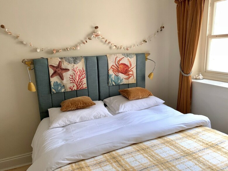 Apartamento 2 Bedroom Regency Flat On The Sea Front