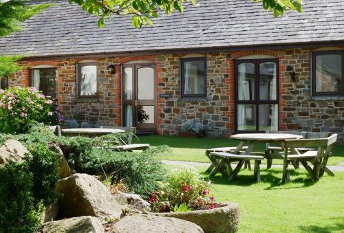 Lodge Kennacott Court Holiday Cottages