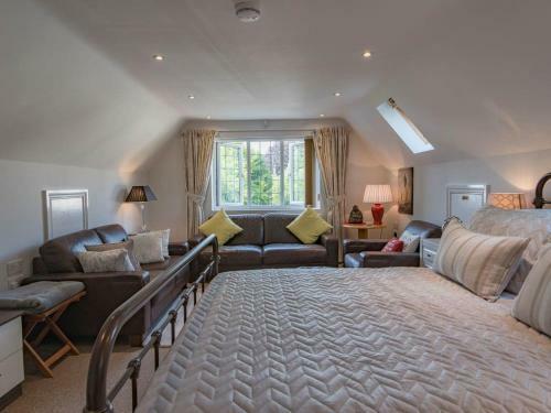 Canterbury Lodge