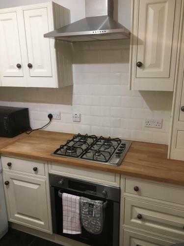 2 Bedroom Apartment Primrose Hill