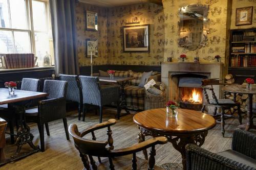 Hotel The Shireburn Arms