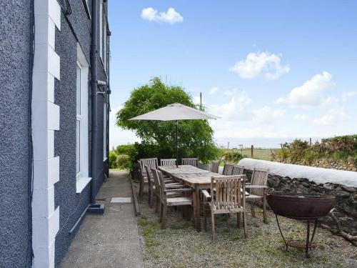 The Beach House, Criccieth