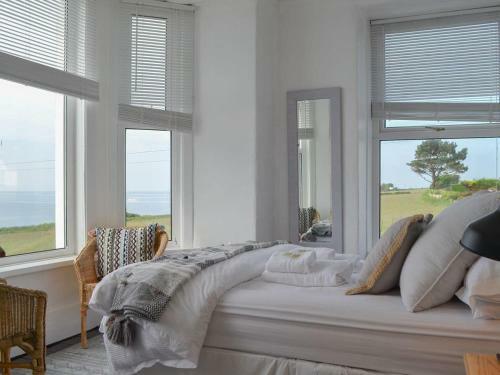 The Beach House, Criccieth