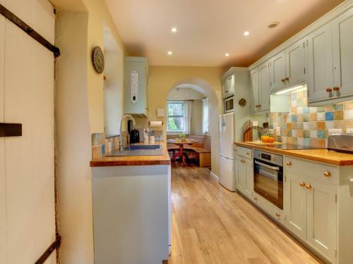 Plush Holiday Home In Crosby Lake District With Garden