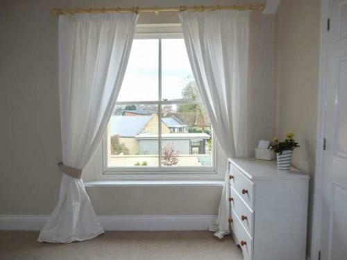 East Wing, Crewkerne