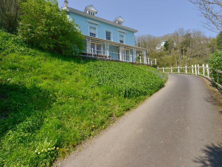 Woodlands, Dartmouth