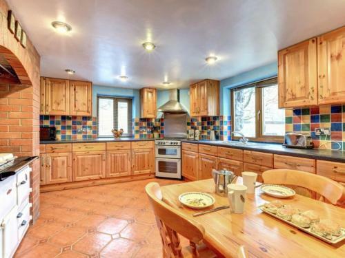 Holiday Home Llety Clyd