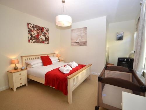 Modern Apartment In Dartmouth Devon Near Sea