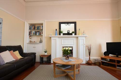 Sebright Holiday Apartment