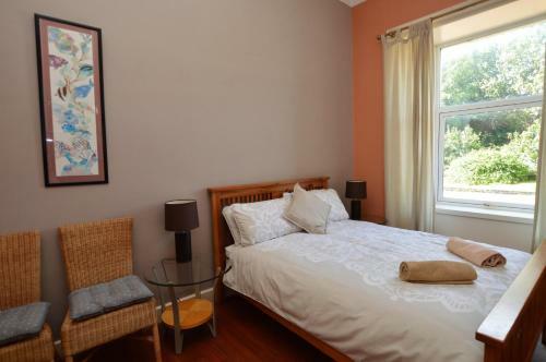 Sebright Holiday Apartment