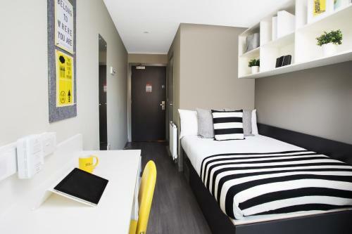 Albergue Salisbury Court Campus Accomodation