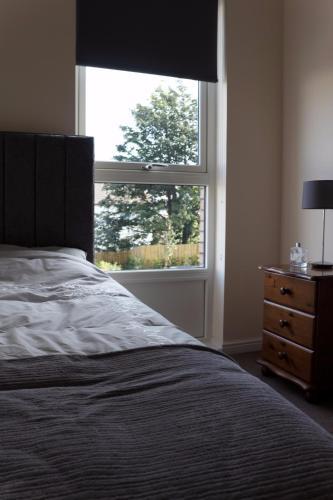 Modern Apartment With Balcony, Sleeps 3