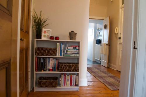 2 Bedroom Apartment With Castle Views Sleeps 3